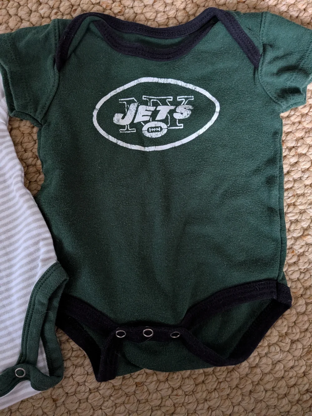 NFL NY Jets Baby Bodysuit Set (2) in Green and White with Logo - 3m